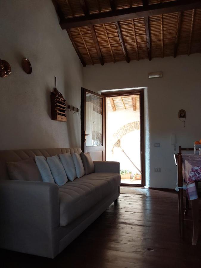 B&B Sa Prama Galtelli Exterior photo
