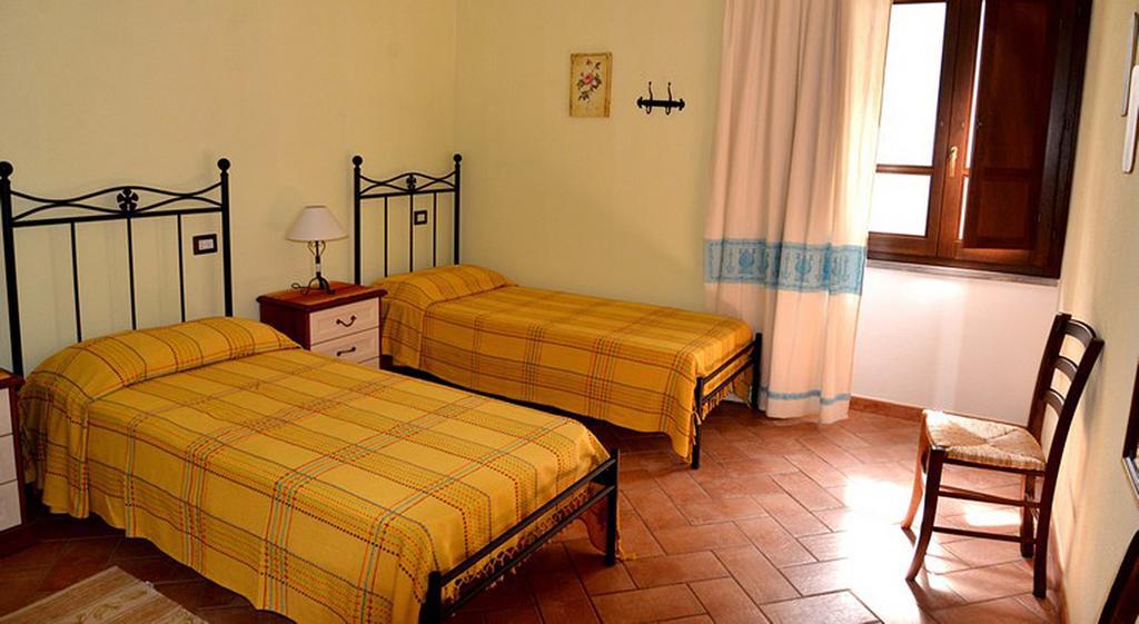 B&B Sa Prama Galtelli Exterior photo