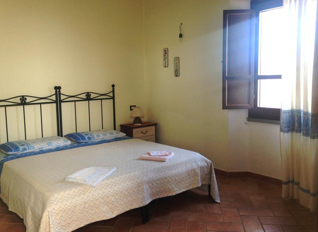 B&B Sa Prama Galtelli Exterior photo